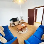 Gateone Al Airport View House Holiday home Machico (Madeira)