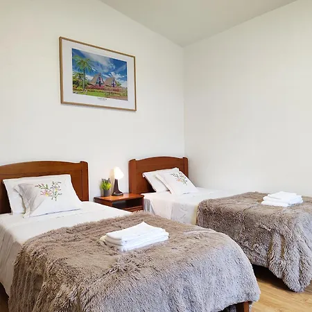 Gateone Al Airport View House Vakantiehuis *