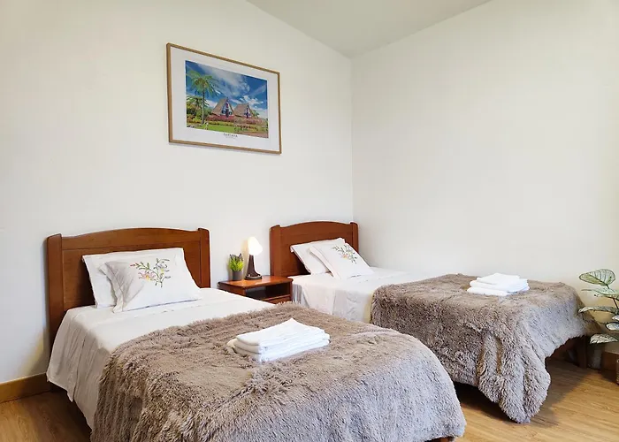 Gateone Al Airport View House Дом отдыха *