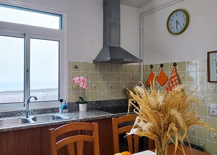 Gateone Al Airport View House * Машику